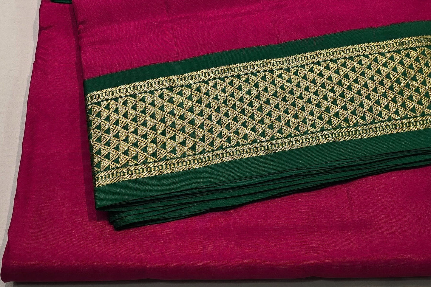 9 Yards Silk Saree PSAC0901308 - Parisera