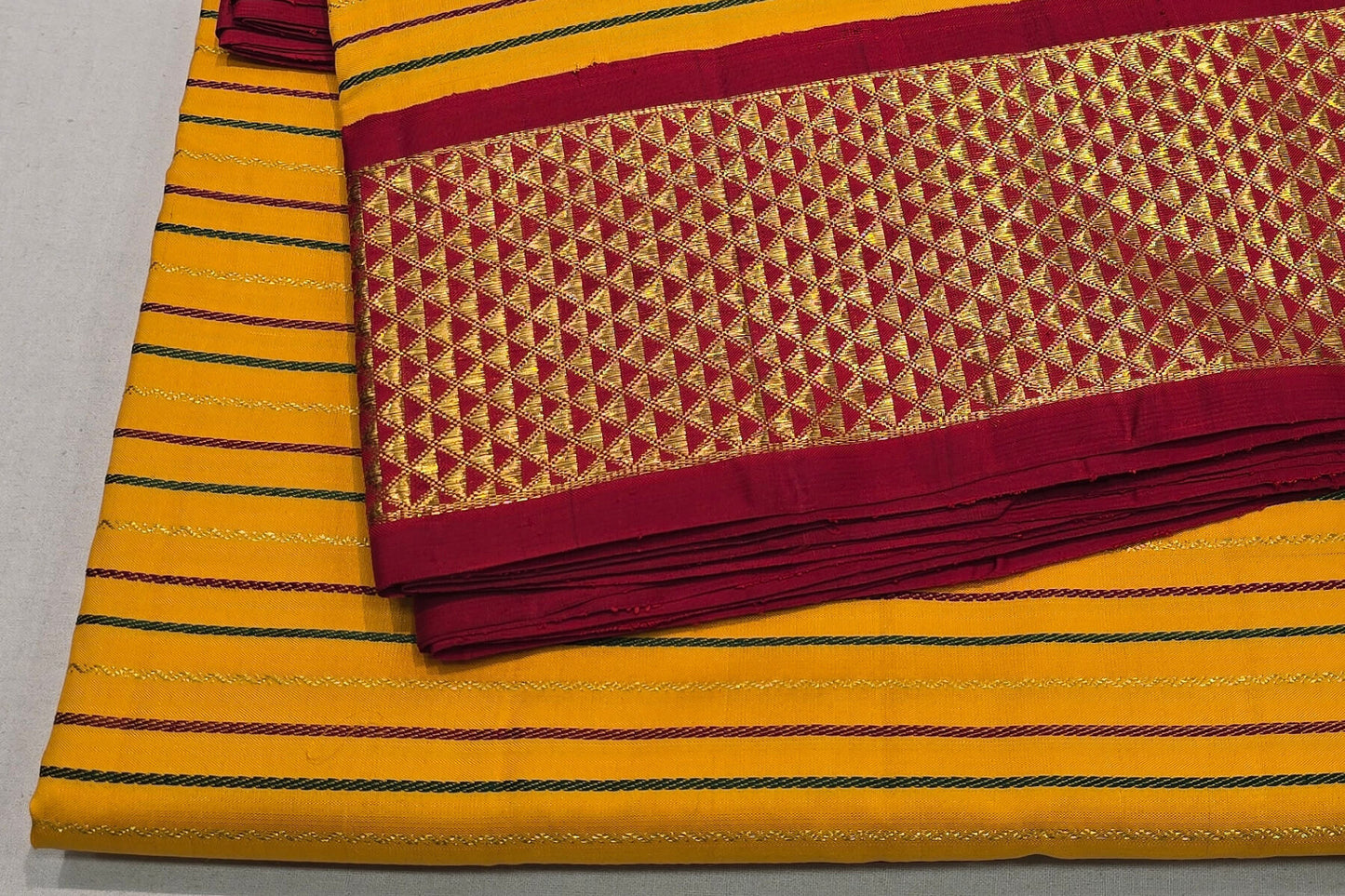 Ten yards silk saree by Shreenivas silks PSSR016114