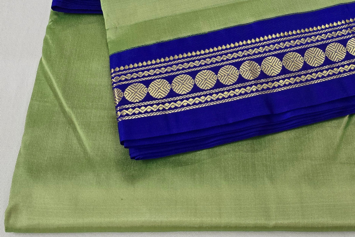 Plain 10 yards madisar silk saree