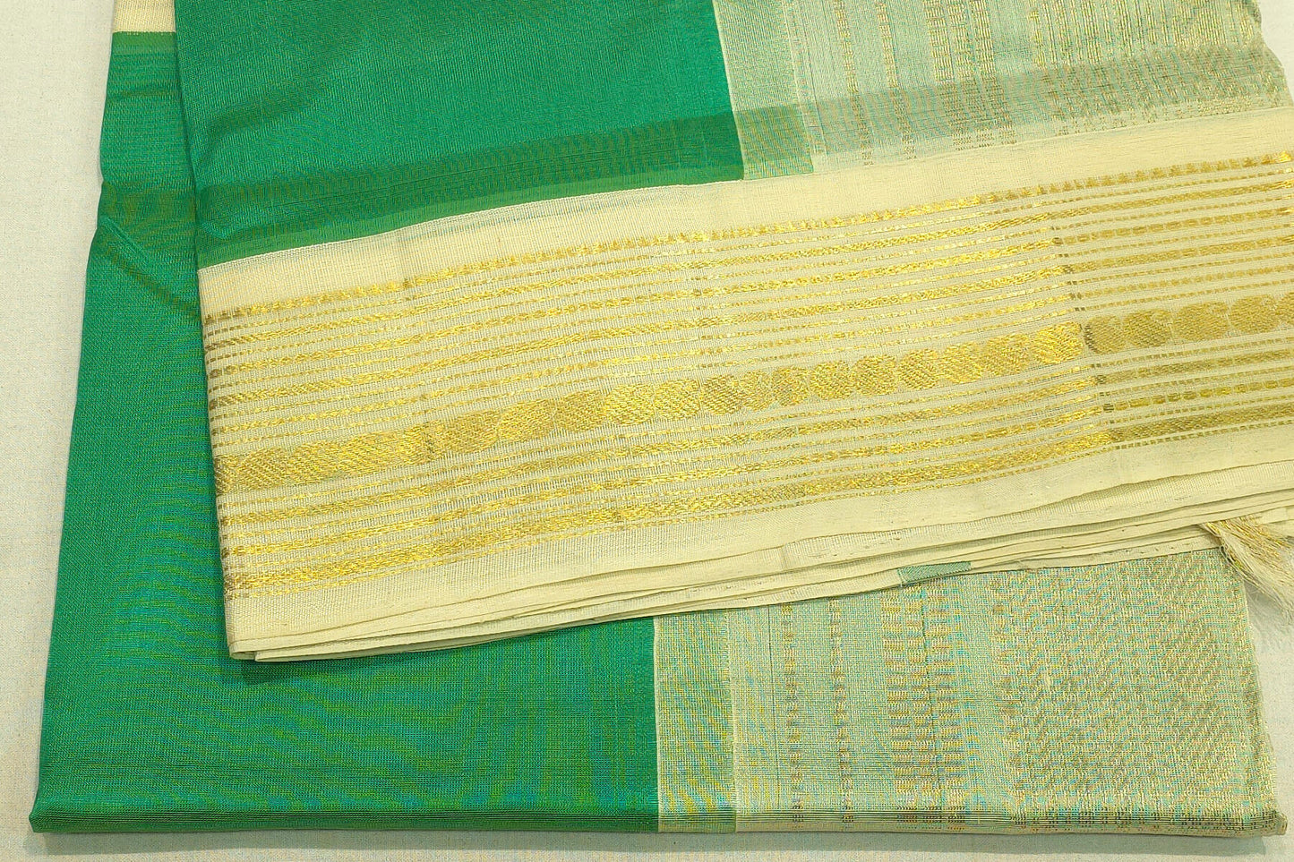 Plain silk cotton saree