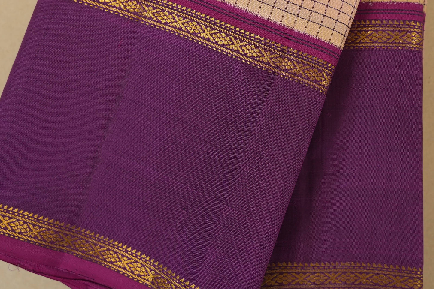 Off Vintage Kanchipuram Silk Saree border