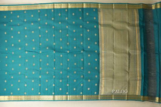 Teal Green Light Weight Kanjivaram Silk Saree paloo