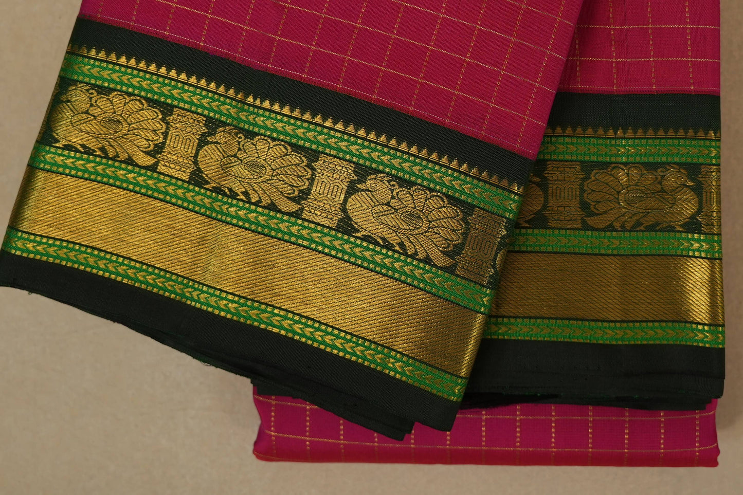 Pink Kanchipuram Silk Saree border