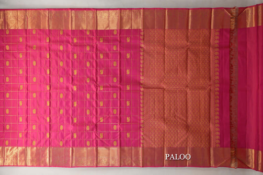 Bright Rani Pink Vintage Kanjivaram Silk Saree by Shreenivas Silks paloo