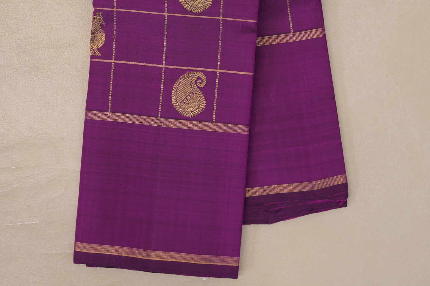 Deep Purple Vintage Kanjivaram Silk Saree border zoom