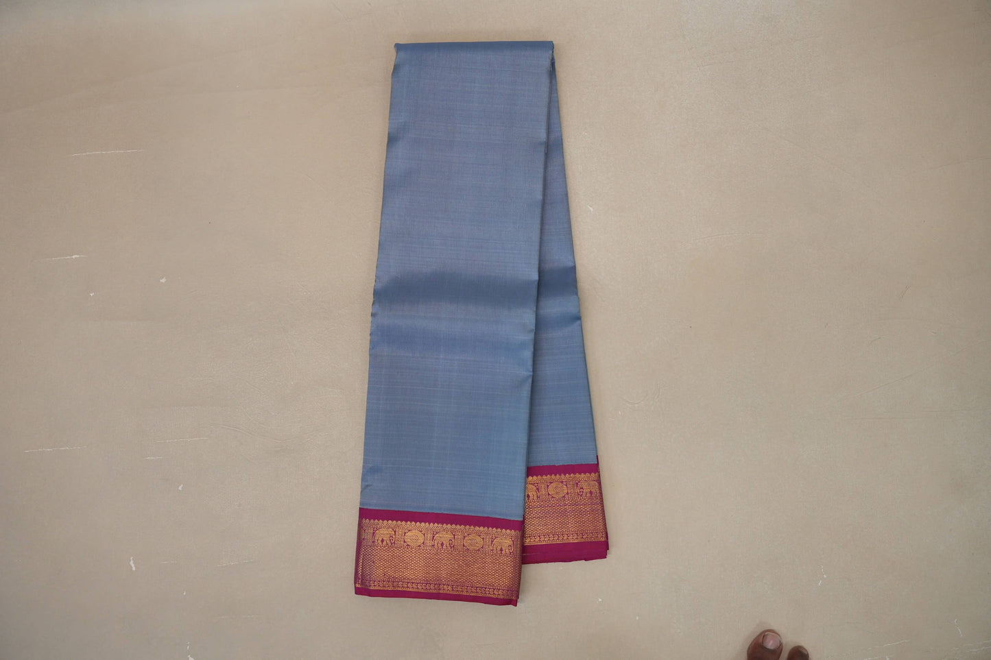 Grey with Reddish pink border Vintage Kanjivaram Silk Saree by Shreenivas Silks PSSR018875