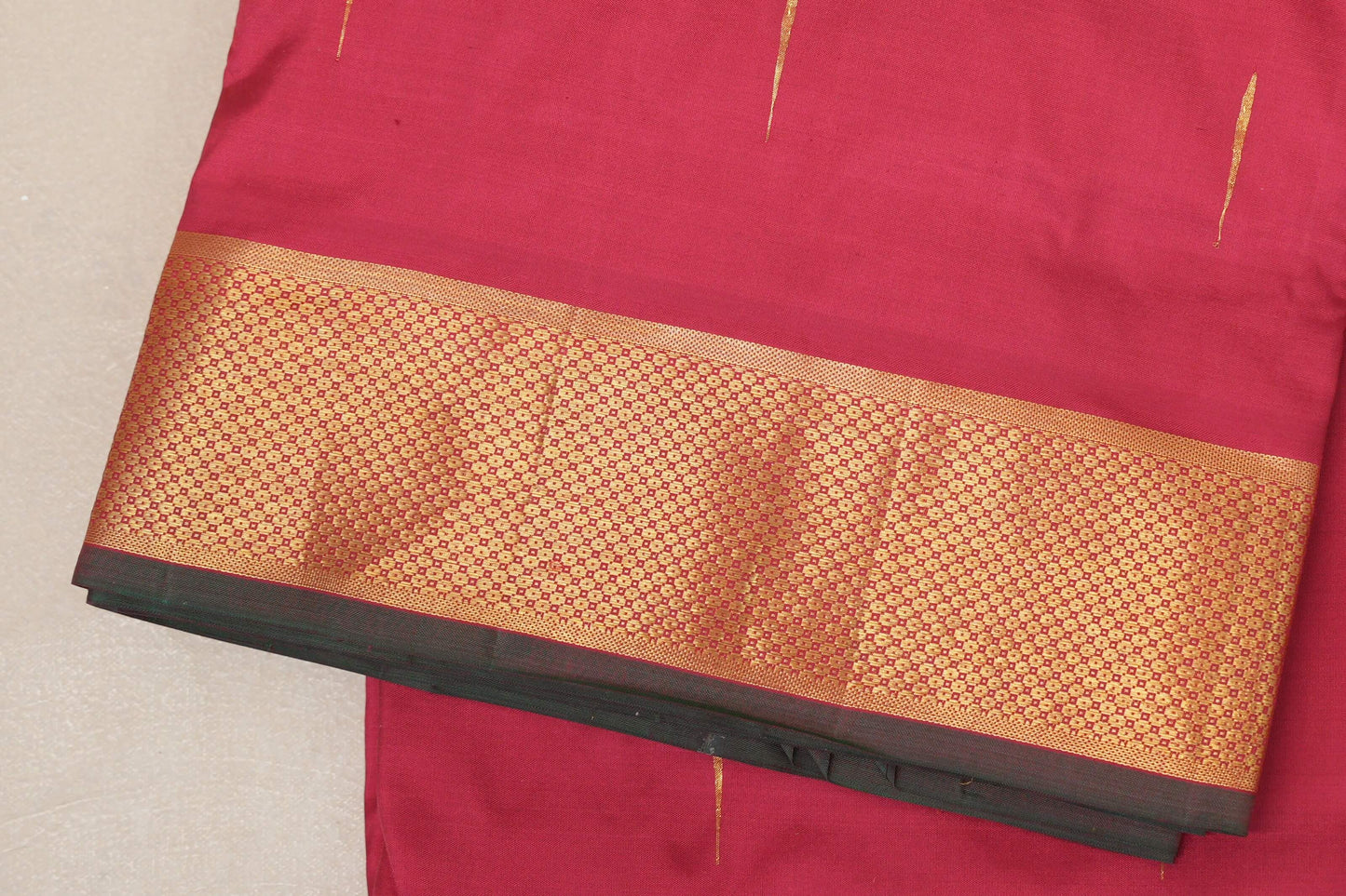 Maroon Ten Yards Silk Saree by Shreenivas Silks PSSR018899