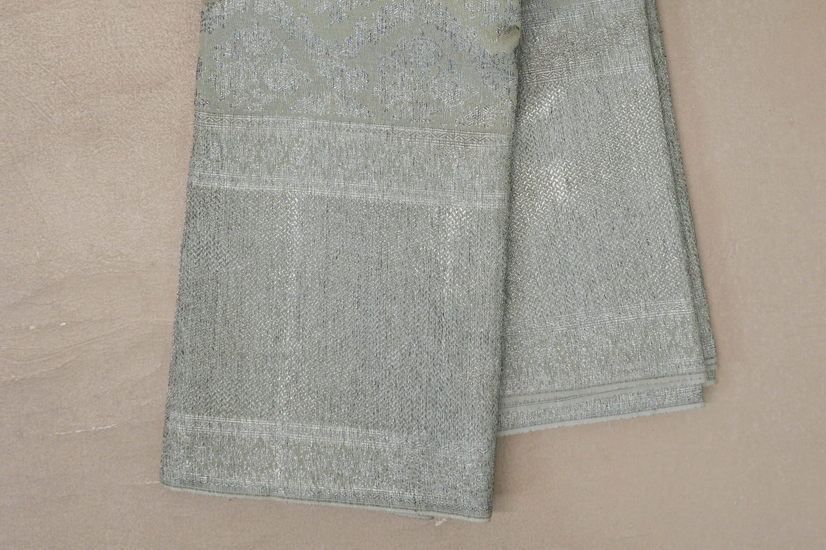 Elaichi Green Kanjivaram Silk Saree border