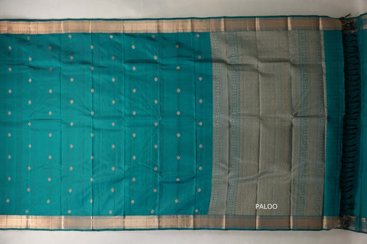 Peacock Green Light Weight Kanjivaram Silk Saree by Shreenivas Silks PSSR018951