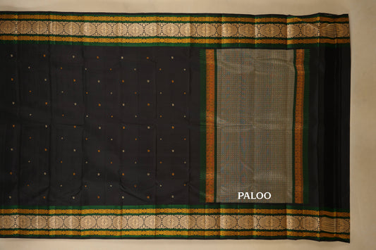 vintage kanjivaram silk saree paloo