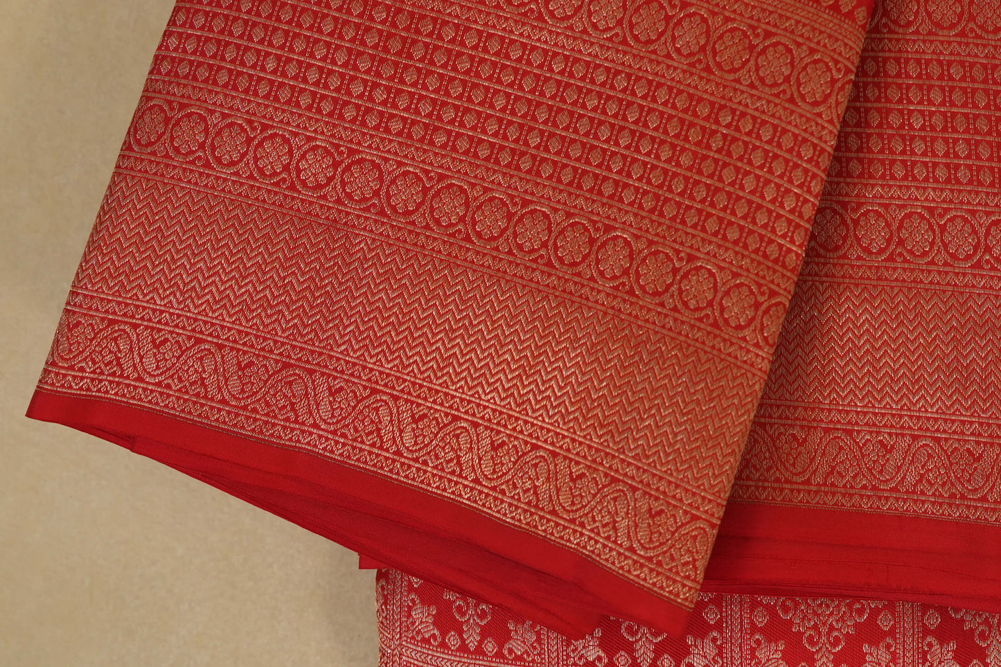 Red Vintage Kanjivaram Silk Saree by Shreenivas Silks PSSR017943