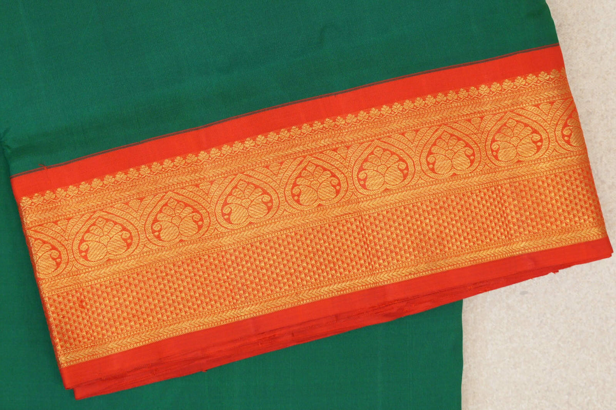 Emerald Green Ten Yards Silk Saree border