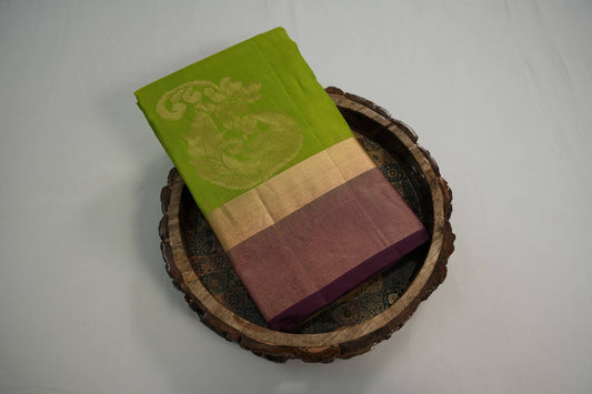 Light weight kanchipuram silk saree