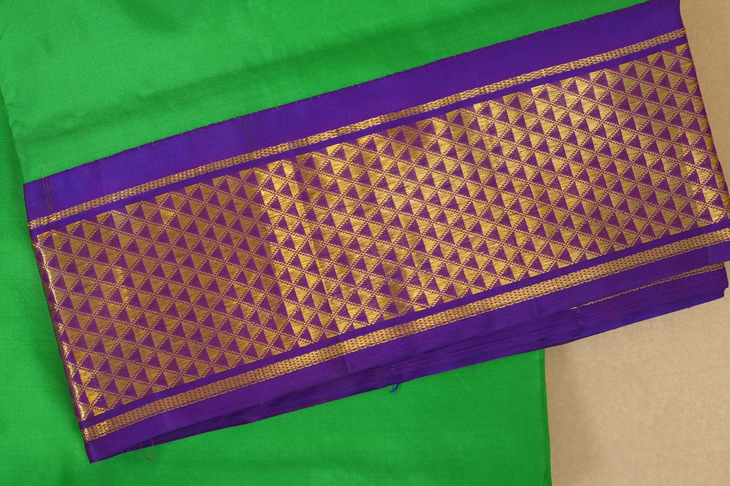 ten yards madisar silk saree borders