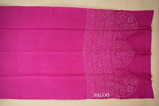 mulberry silk bandhani saree paloo