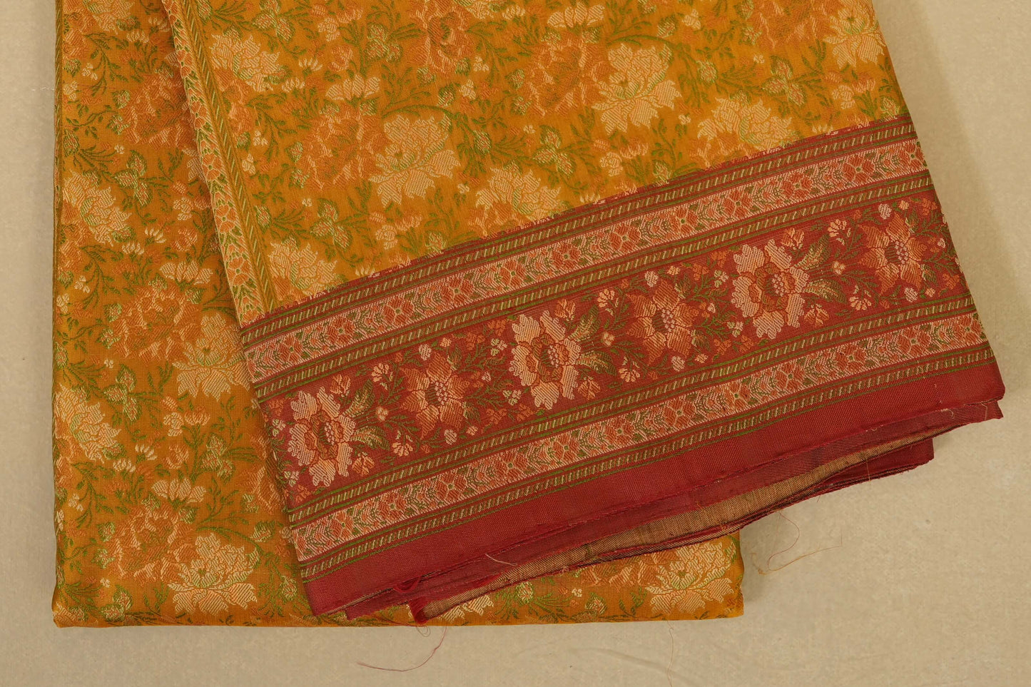 Yellowish Green Banarasi Silk saree by Shreenivas Silk PSSR018038 - Parisera