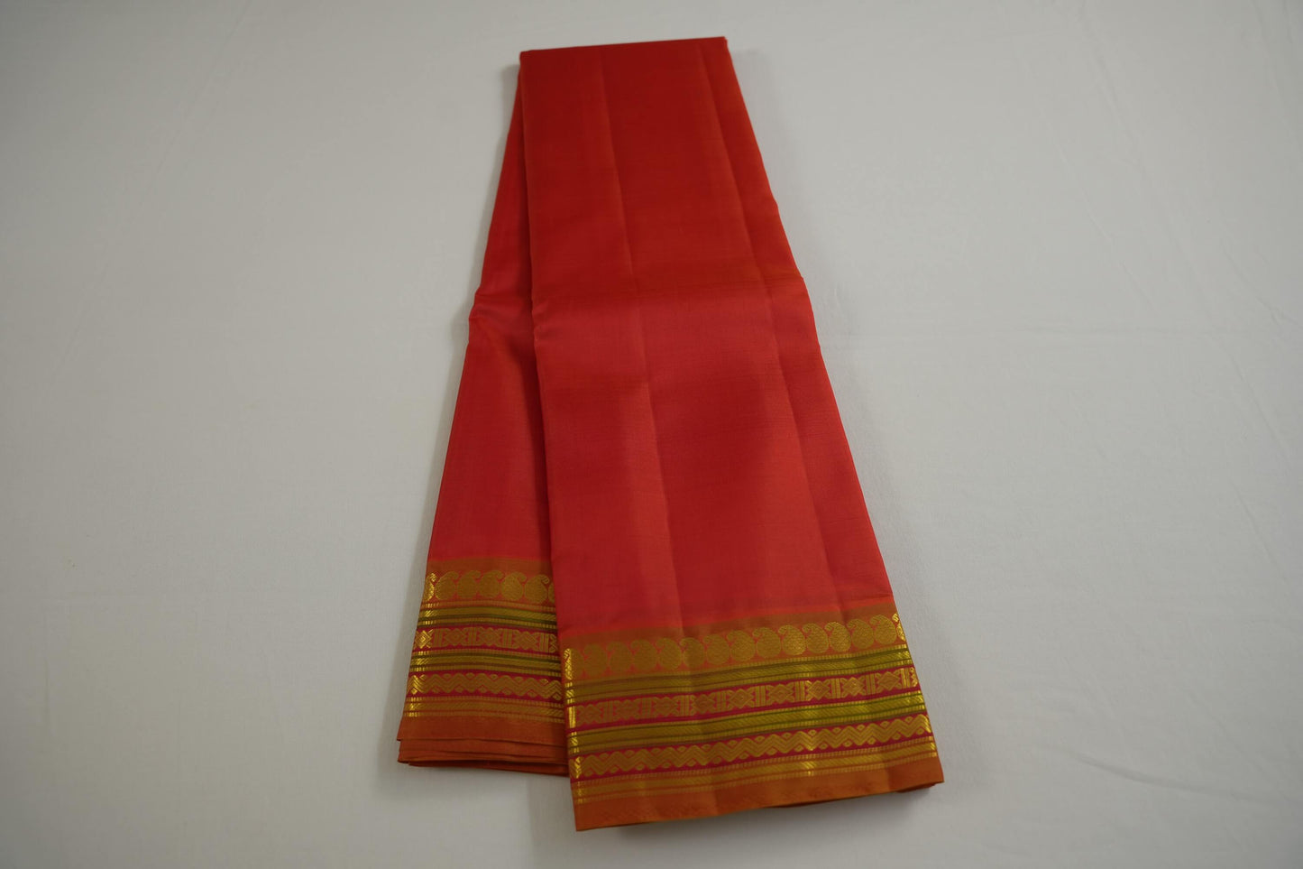Plain light weight kanchipuram silk saree
