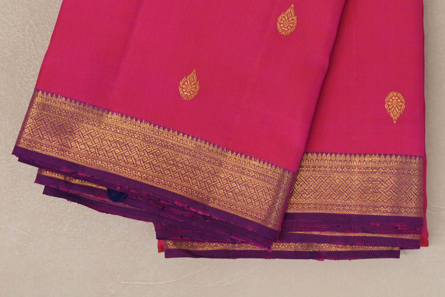 Dual Tone Orange and Pink with Dual Tone Pink and Blue Borders Vintage Kanjivaram Silk Saree by Shreenivas Silks PSSR019070