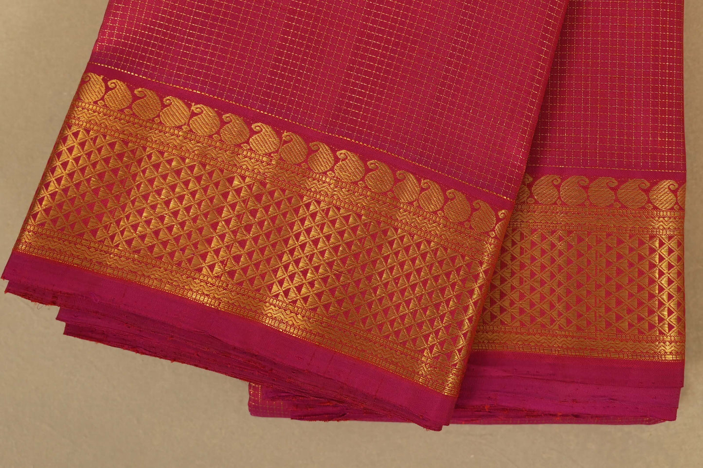 Hot Pink Kanjivaram Silk Saree border zoom