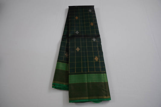 Checked kanchipuram silk saree