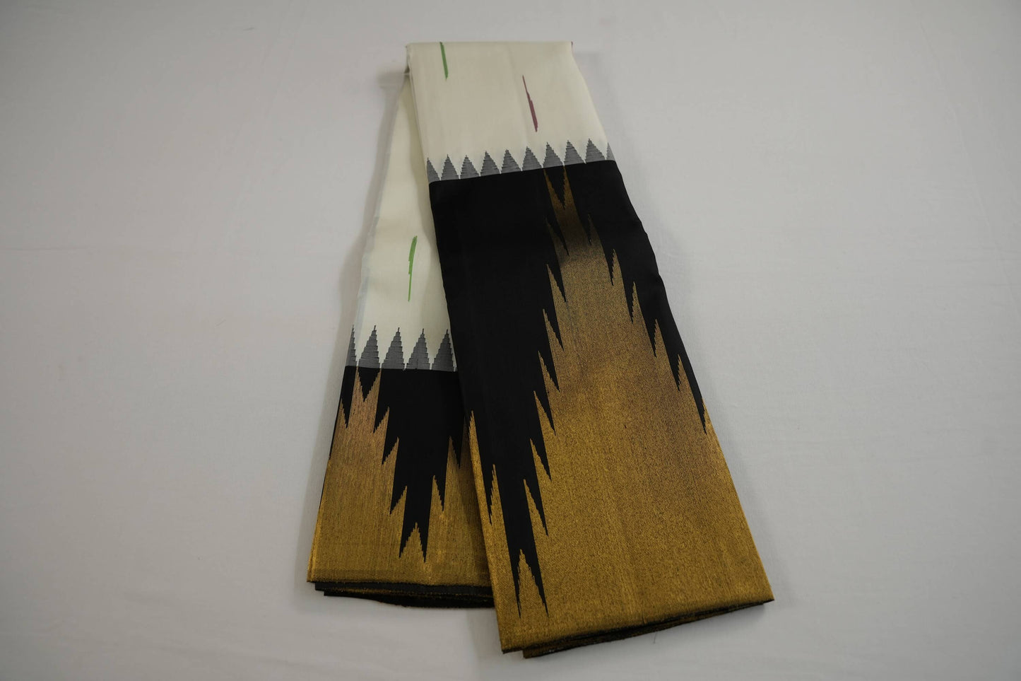 Temple borders kanchipuram silk saree