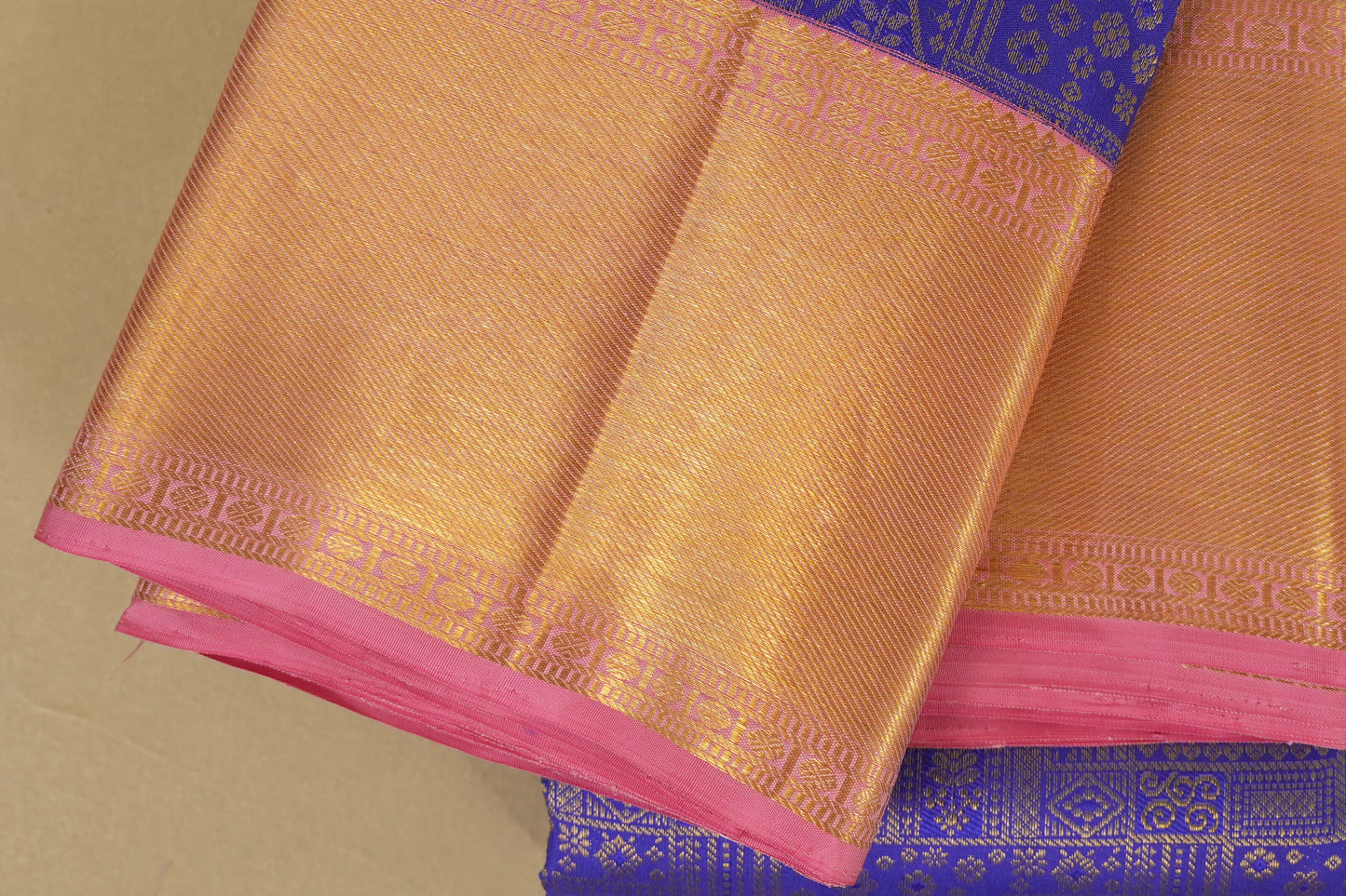 Violet with Pink Borders Vintage Kanjivaram Silk Saree borders