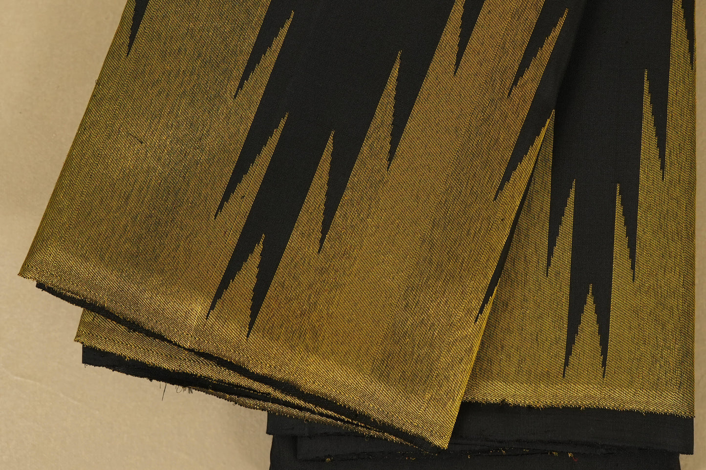 Black with Tissue Borders Vintage Kanjivaram Silk Saree borders