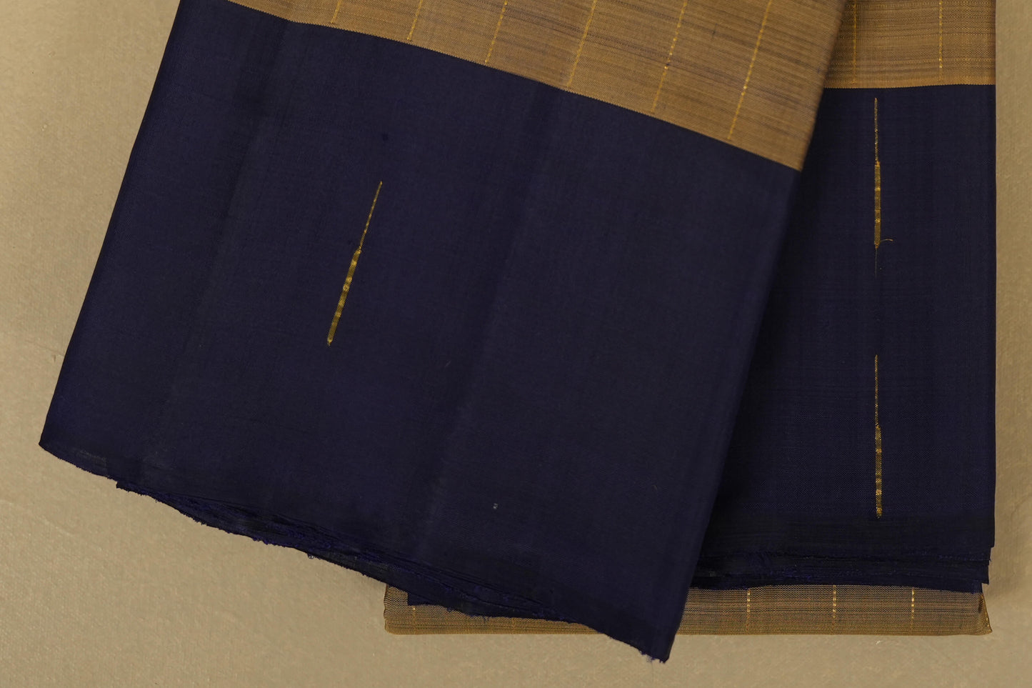 Beige with Dark Blue Borders Vintage Kanjivaram Silk Saree borders