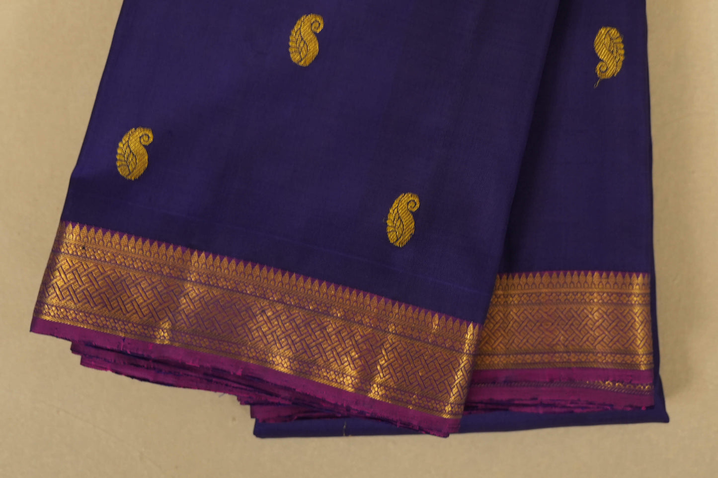 Purple with Magenta Borders Vintage Kanjivaram Silk Saree borders