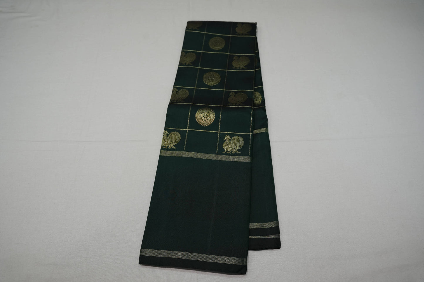 Checked vintage kanchipuram silk saree