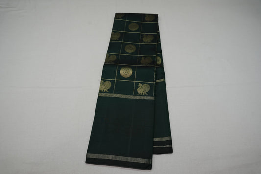 Checked vintage kanchipuram silk saree