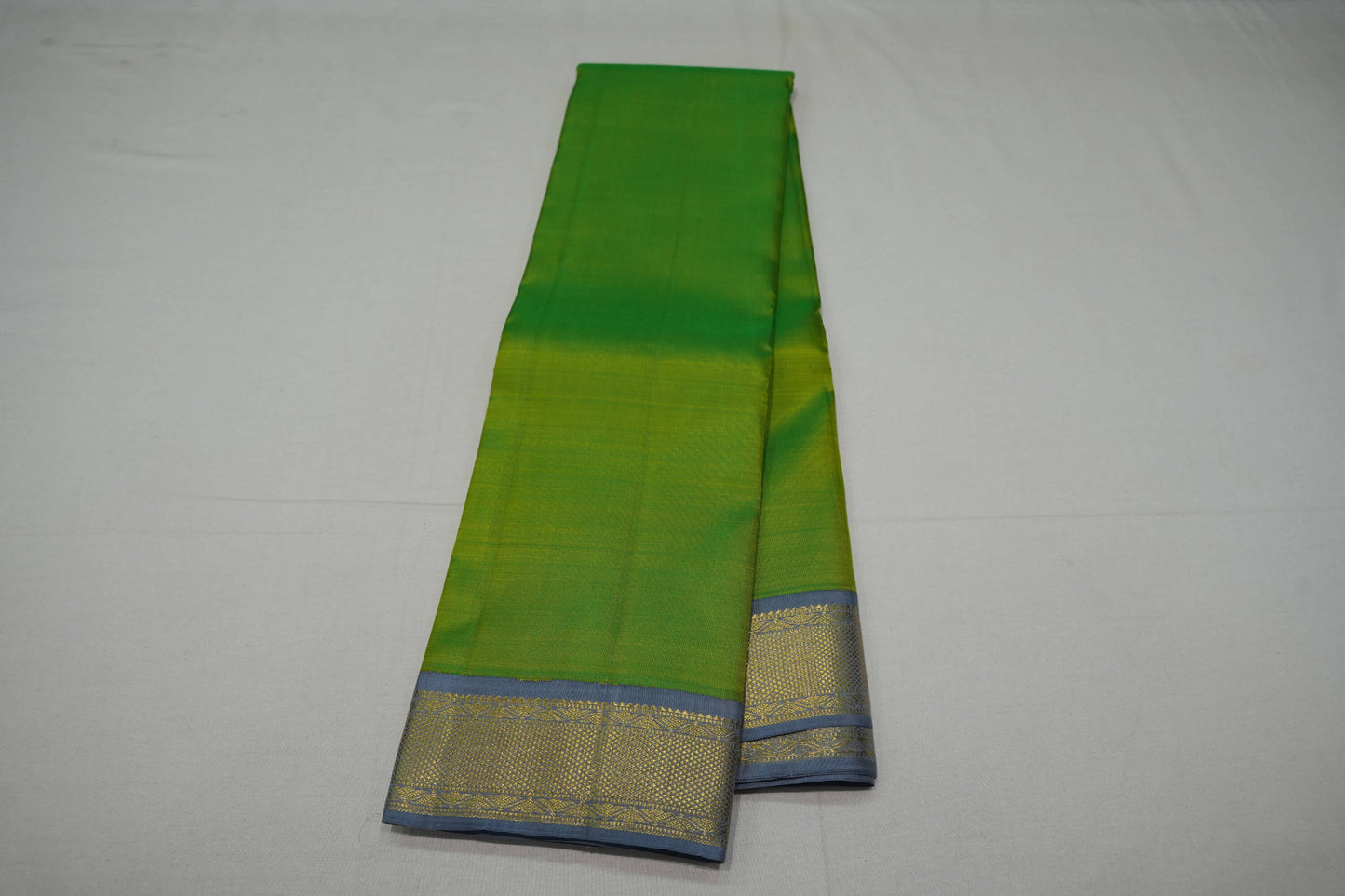 Plain vintage kanchipuram silk saree