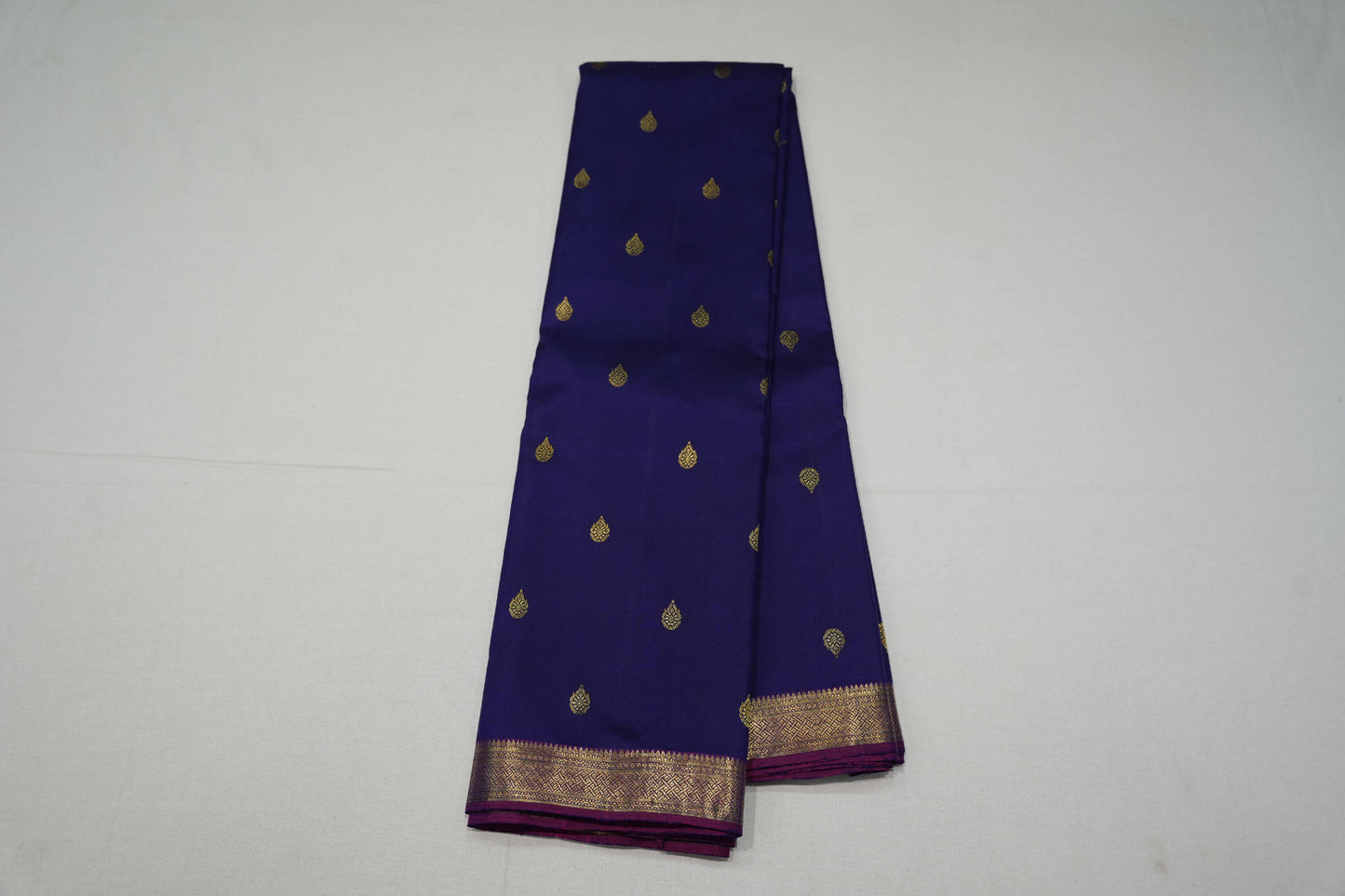 Online vintage kanchipuram silk saree