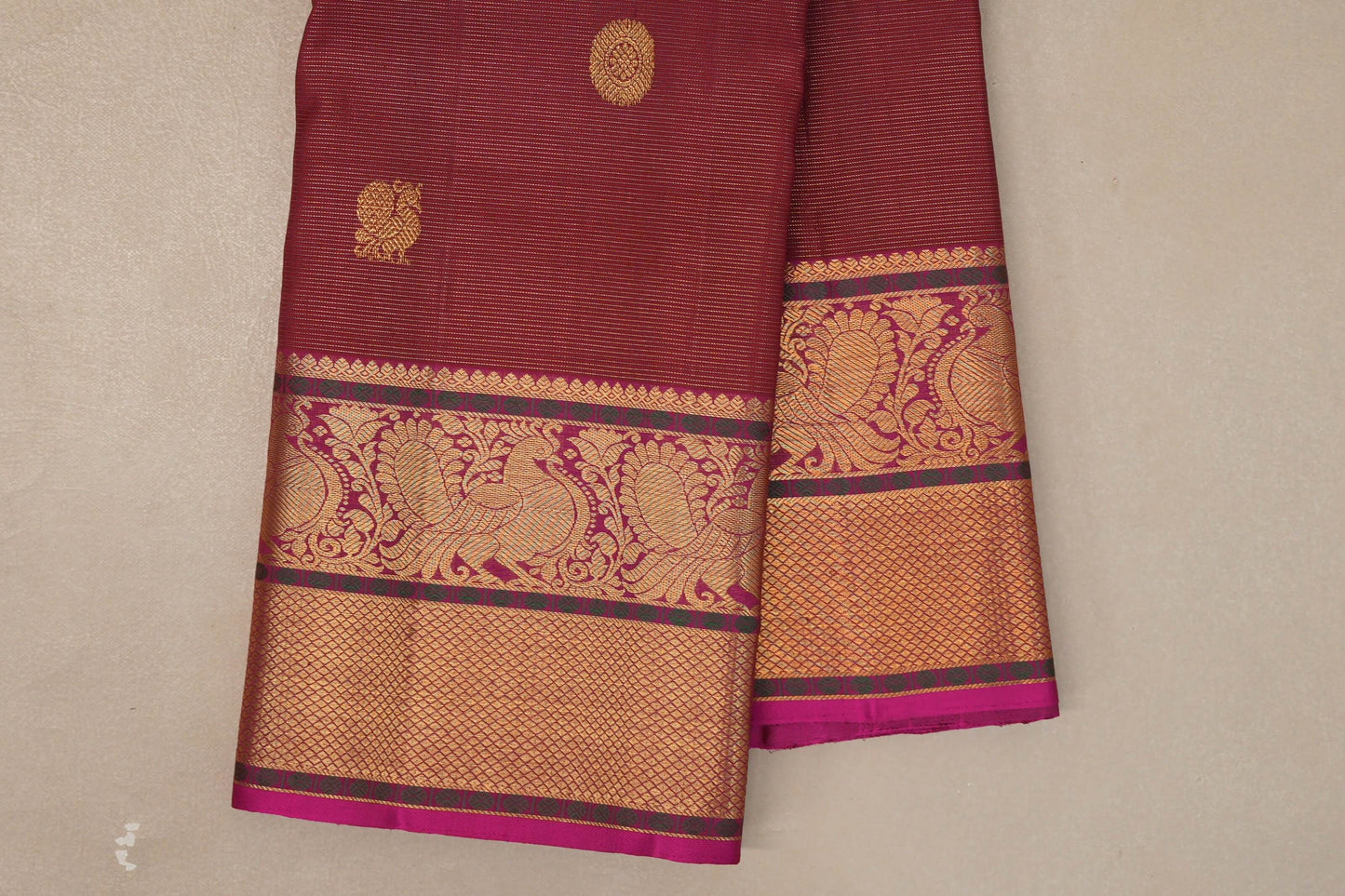 Deep Maroon with Bright Pink Borders Vintage Kanjivaram Silk Saree borders