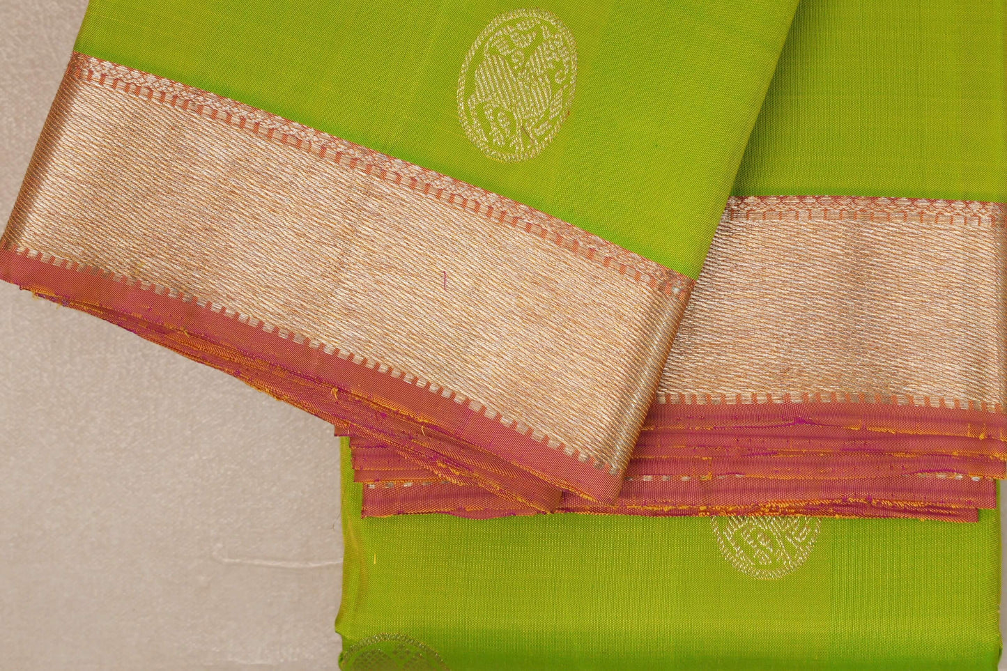 Parrot Green Vintage Kanjivaram Silk Saree borders