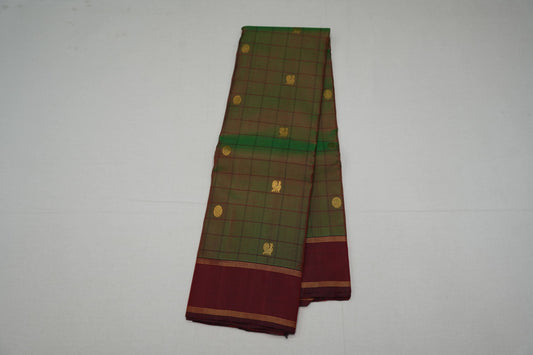 Checked light weight kanchipuram silk saree
