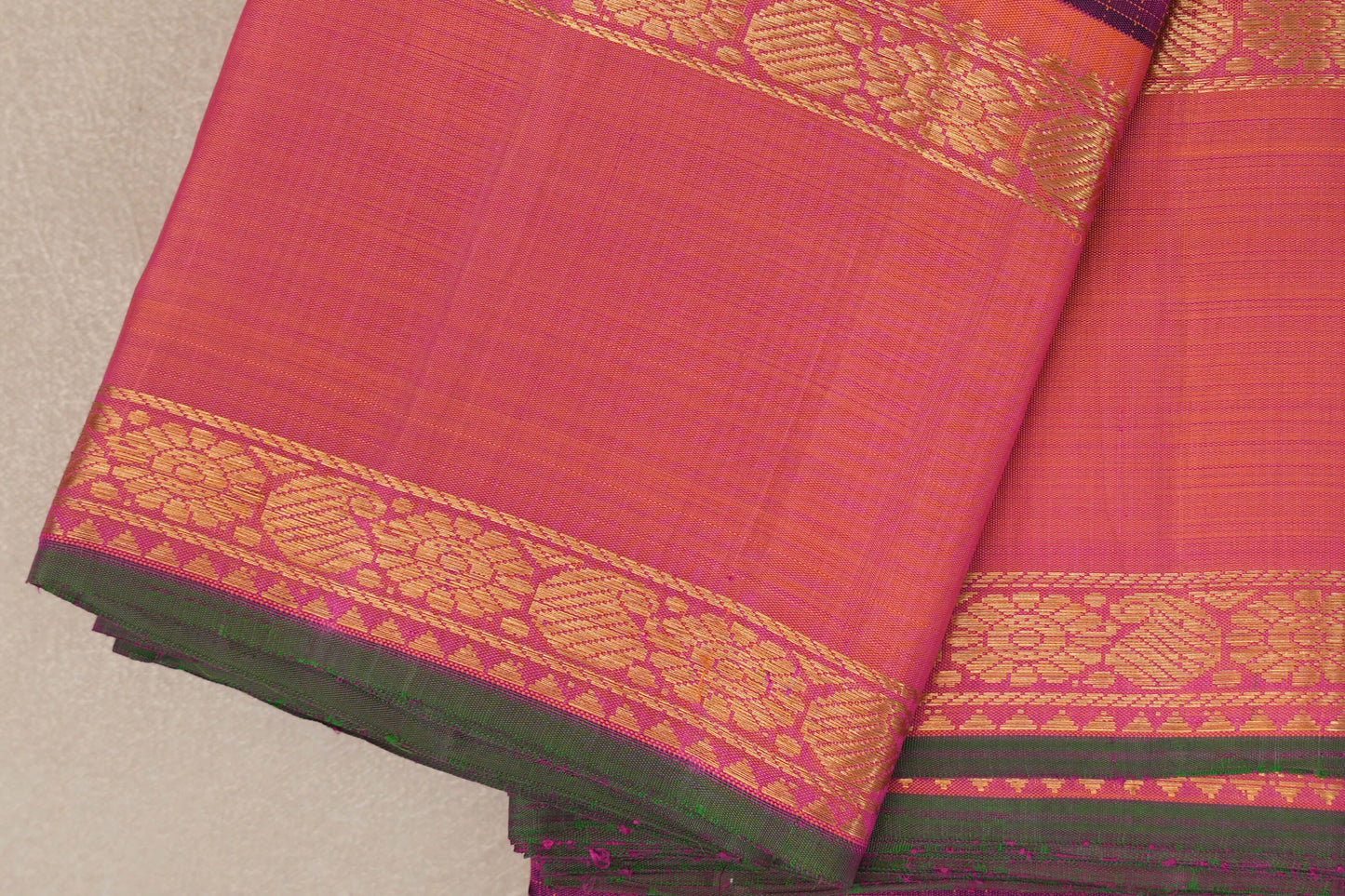 Deep Magenta Vintage Kanjivaram Silk Saree rettai pettu borders