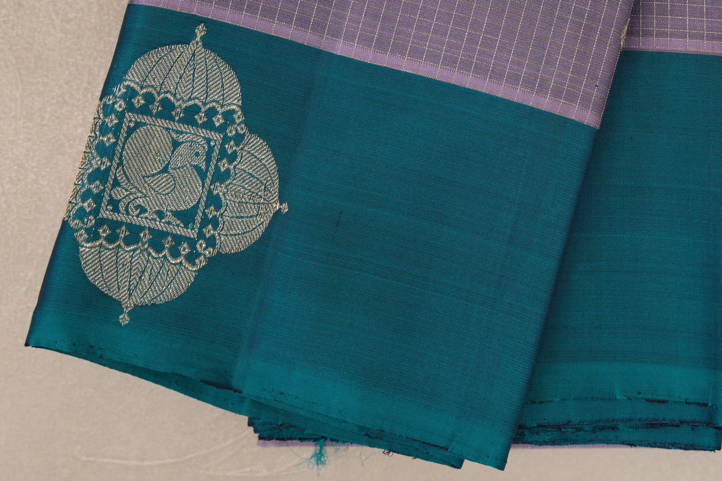 Dusty Lavender Vintage Kanjivaram Silk Saree Borders
