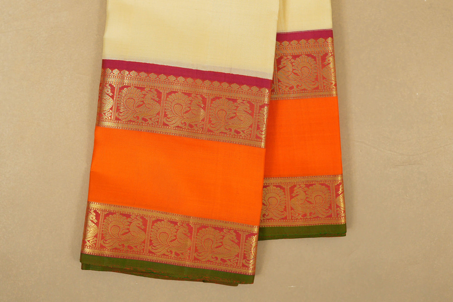 Half White Vintage Kanjivaram Silk Saree borders zoom