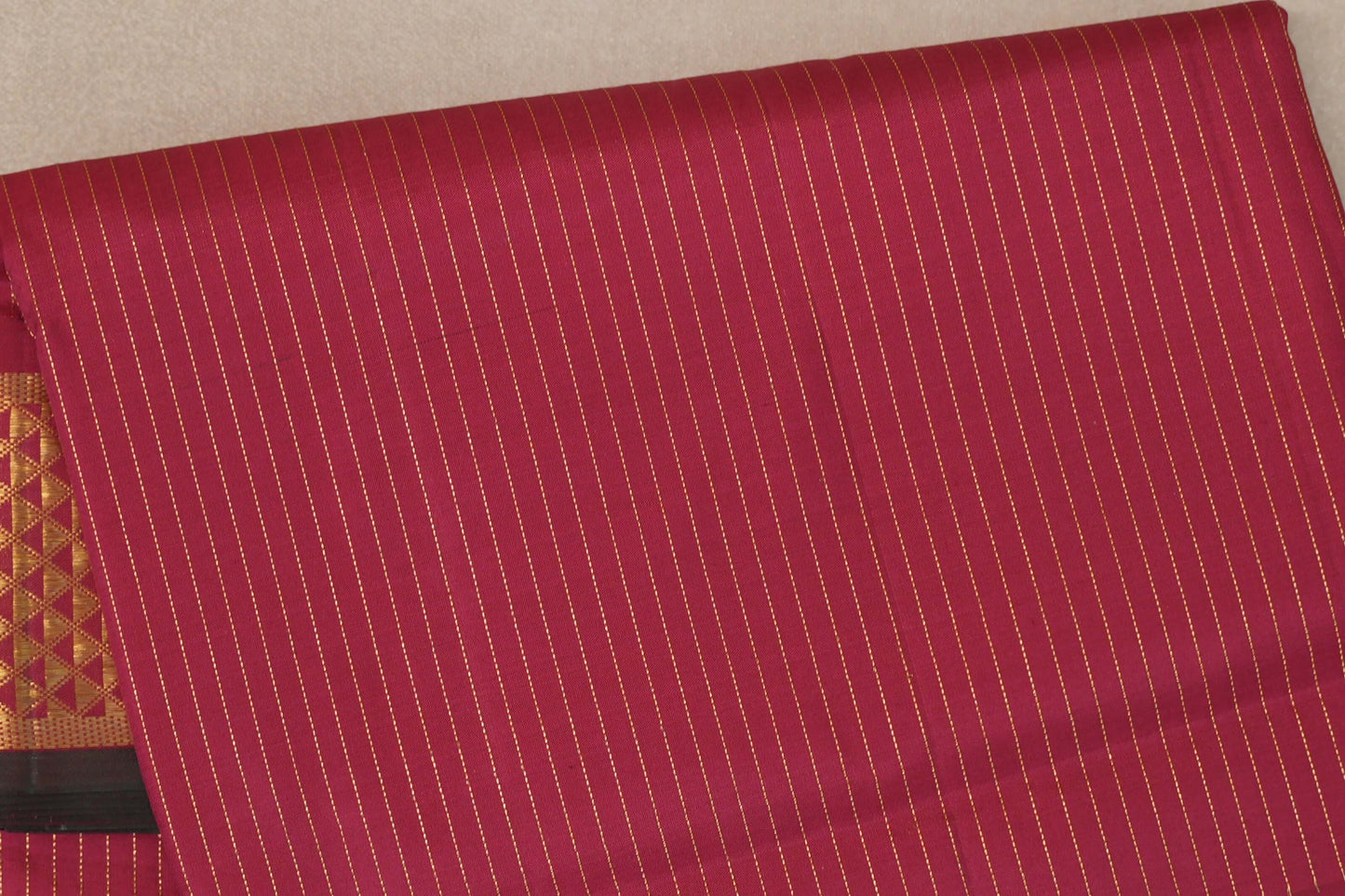 Maroon Ten Yards Silk Saree by Shreenivas Silks PSSR019560