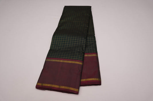 Checked vintage kanchipuram silk saree
