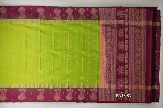 Parrot Green with Deep Magenta Borders Light Weight Kanchipuram Silk Saree by Shreenivas Silks PSSR019640