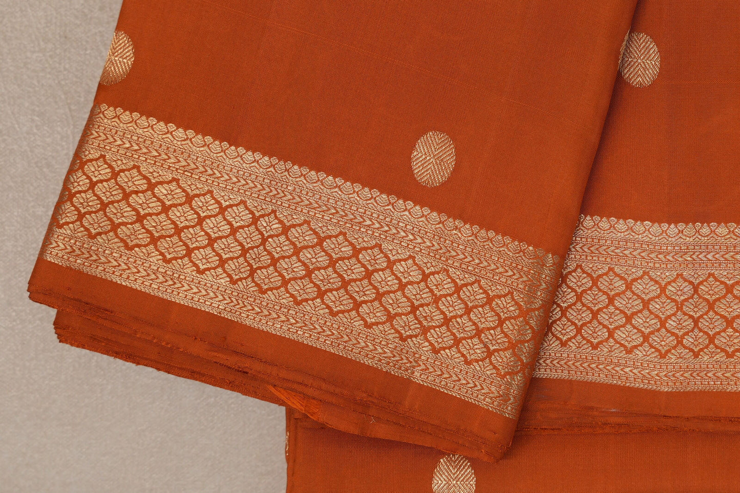 Mango Orange Vintage Kanjivaram Silk Saree border zoom