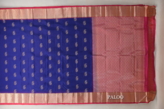 Deep Blue Light Weight Kanchipuram Silk Saree paloo