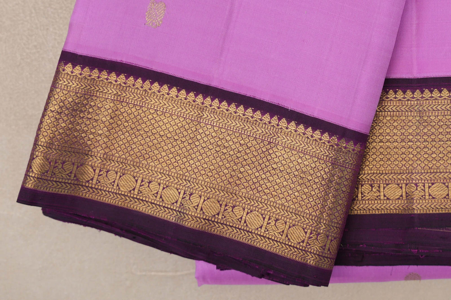 Lavender Pink Vintage Kanjivaram Silk Saree border