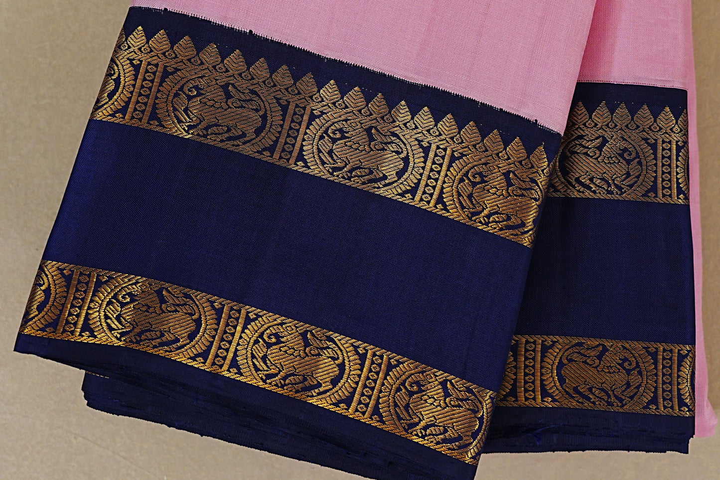 Light Pink Kanjivaram Silk Saree border zoom