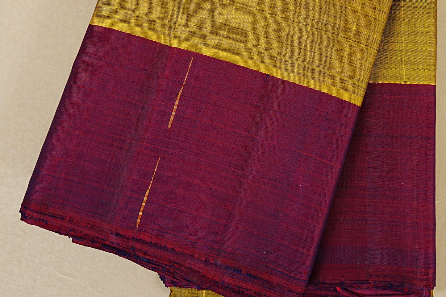 Olive Green Vintage Kanjivaram Silk Saree border zoom