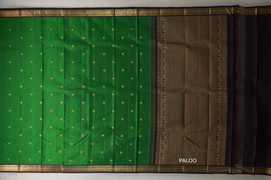 Forest green with Deep Plum border Vintage Kanjivaram Silk Saree by Shreenivas Silks paloo