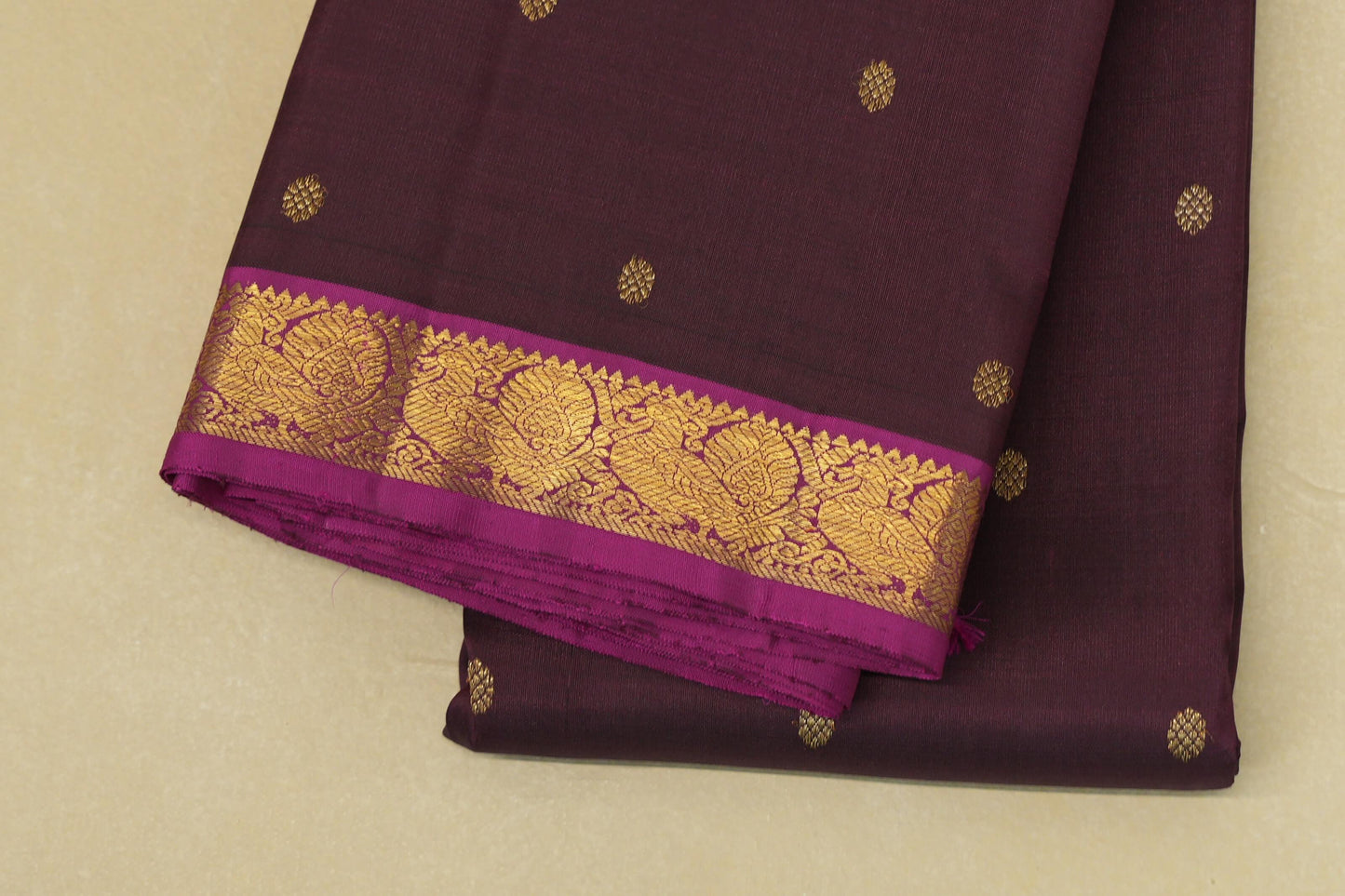 Deep Wine with Magenta Borders Heirloom Kanjivaram silk saree border zoom
