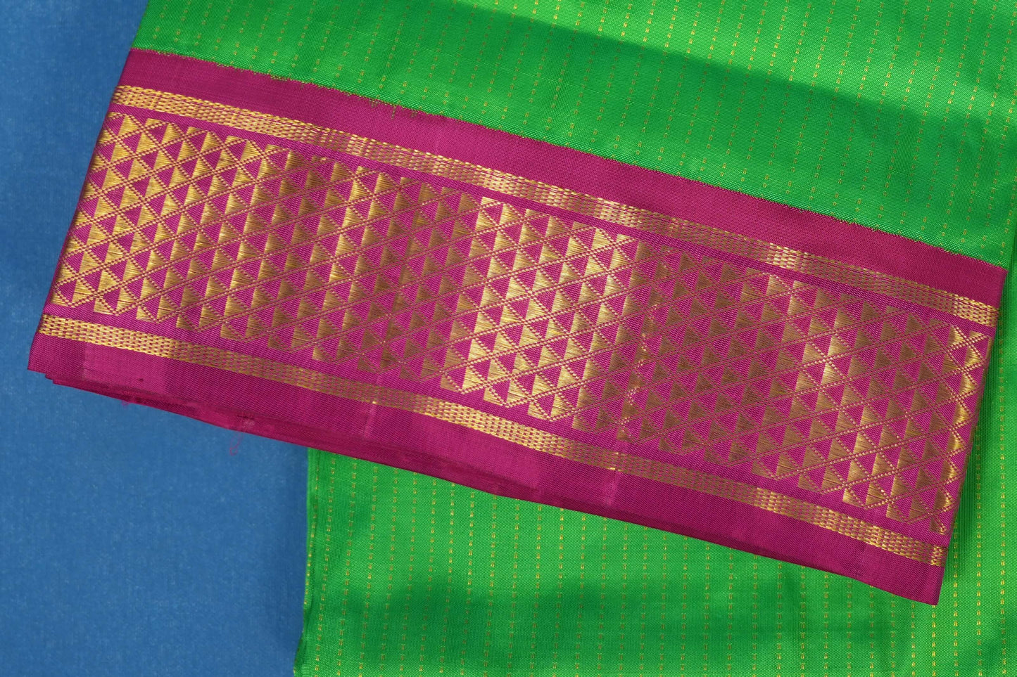 Green nine yards Silk Saree border